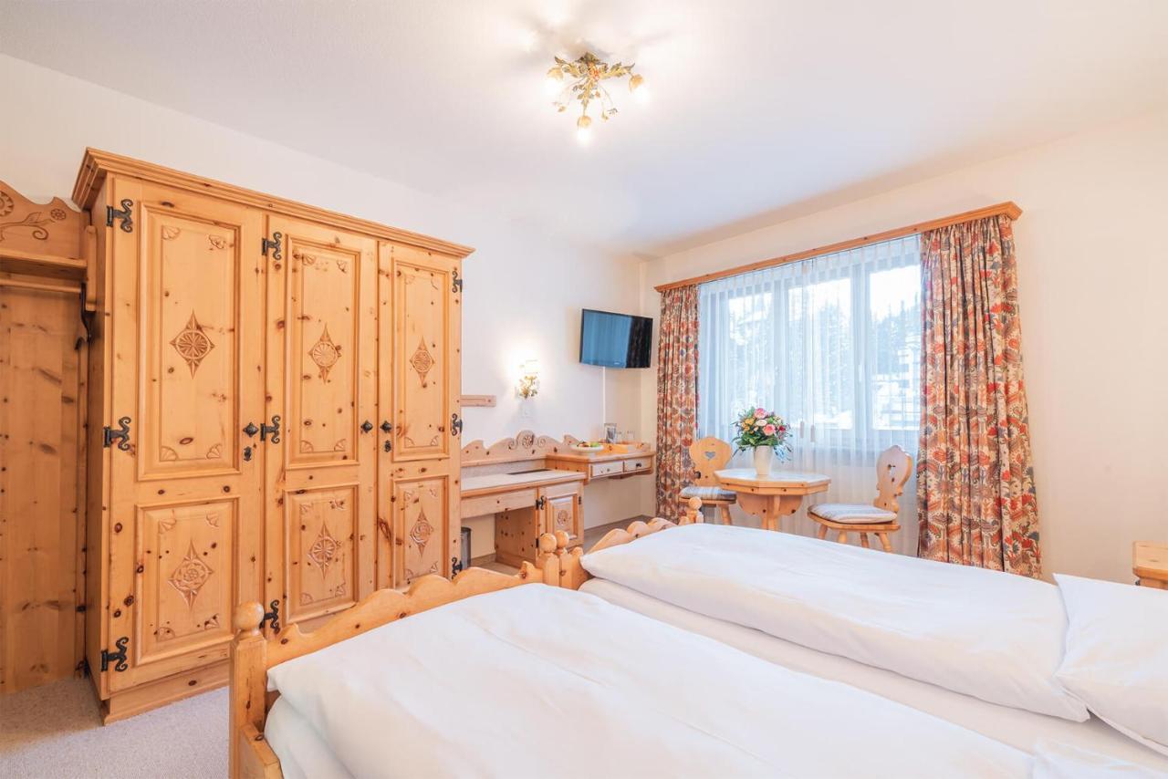 Hotel Corvatsch - Web Check-In St. Moritz Ngoại thất bức ảnh