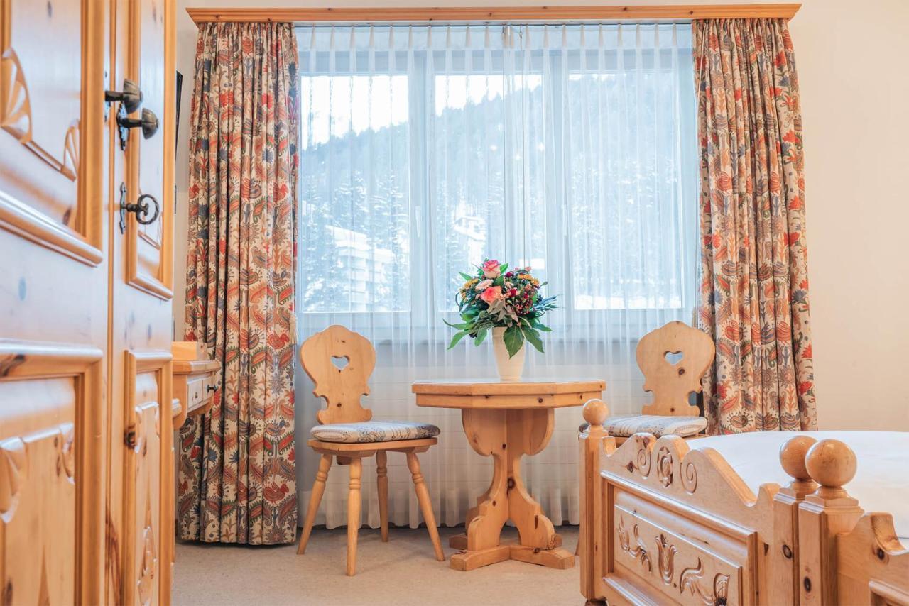 Hotel Corvatsch - Web Check-In St. Moritz Ngoại thất bức ảnh